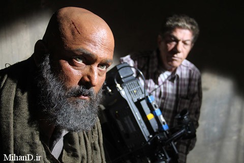 حسین یاری در عکس پشت صحنه فیلم مزارشریف, تصاویر بازیگران فیلم سینمایی مزارشریف, مزارشریف